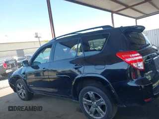 2009 Toyota RAV4 Sport with VIN JTMBK32V795081561, listed as a IAAI auction lot 42644178 with 196,491 mi miles and . Bid and sale history available at DreamBid. Image 15.