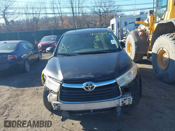 2014 Toyota Highlander LE z VIN 5TDBKRFH4ES034791, wystawiony jako IAAI lot #41770914 z przebiegiem Nie podano mil oraz . Historia ofert i sprzedaży dostępna na DreamBid. Obrazek 12.