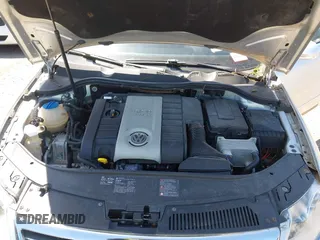2008 Volkswagen Passat Komfort z VIN WVWLK73C38E053716, wystawiony jako IAAI lot #42176595 z przebiegiem 134 738 mil mil oraz . Historia ofert i sprzedaży dostępna na DreamBid. Obrazek 10.