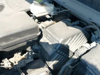 2017 Nissan Pathfinder S with VIN 5N1DR2MN8HC658910, listed as a IAAI auction lot 43145012 with 127,586 mi miles and . Bid and sale history available at DreamBid. Image 18.