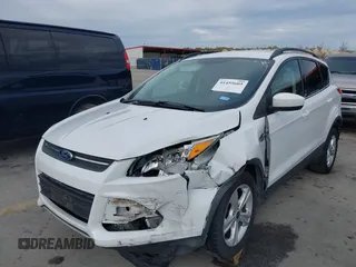 2015 Ford Escape SE with VIN 1FMCU0GX2FUB33893, listed as a IAAI auction lot 41455605 with 128,383 mi miles. Bid and sale history available at carsss.com. Image 6.