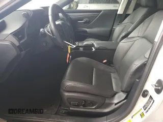 2022 Lexus ES 300h z VIN 58ADA1C15NU023464, wystawiony jako Copart lot #49334875 z przebiegiem 68 480 mil mil oraz Szkoda całkowita • Salvage title. Historia ofert i sprzedaży dostępna na DreamBid. Obrazek 7.