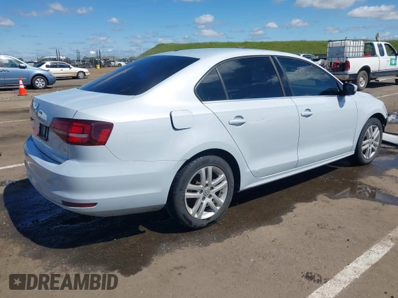 2017 Volkswagen Jetta S с VIN 3VW2B7AJ8HM368998, выставлен на аукционе IAAI как лот 41949413 с пробегом 114 694 миль миль и . История ставок и продаж доступна на DreamBid. Изображение 4.