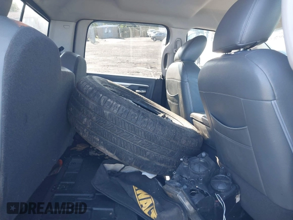 2018 Ram 1500 Big Horn with VIN 3C6RR7LT4JG168093, listed as a IAAI auction lot 39549763 with 102,896 mi miles. Bid and sale history available at carsss.com. Image 8.