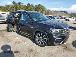 2021 Volkswagen Atlas SEL Premium R-Line z VIN 1V2FR2CA7MC573917, wystawiony jako Copart lot #77831124 z przebiegiem 28 278 mil mil oraz Szkoda całkowita • Salvage title. Historia ofert i sprzedaży dostępna na DreamBid. Obrazek 4.