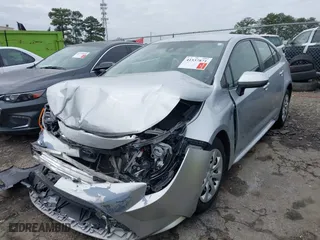 2020 Toyota Corolla LE with VIN JTDEPRAEXLJ083774, listed as a IAAI auction lot 41537871 with 135,769 mi miles. Bid and sale history available at carsss.com. Image 2.