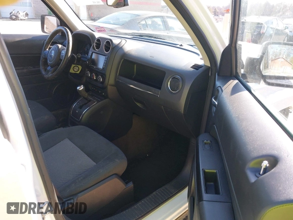 2016 Jeep Patriot High Altitude with VIN 1C4NJRFB9GD595997, listed as a IAAI auction lot 41741180 with 136,115 mi miles and . Bid and sale history available at DreamBid. Image 5.