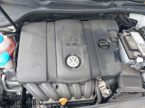 2013 Volkswagen Golf w/Conv & Sunroof с VIN WVWDB7AJ0DW128849, выставлен на аукционе IAAI как лот 42132601 с пробегом 143 182 миль миль и . История ставок и продаж доступна на DreamBid. Изображение 10.