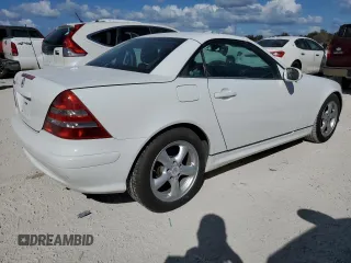 2001 Mercedes-Benz SLK-Class with VIN WDBKK65F71F218677, listed as a Copart auction lot 77267814 with Not Provided miles and Salvage Title. Bid and sale history available at carsss.com. Image 3.