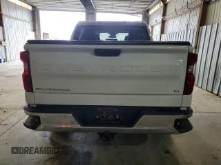 2023 Chevrolet Silverado 1500 LT with VIN 1GCUDDED8PZ259317, listed as a Copart auction lot 51103695 with 17,050 mi miles and Salvage Title. Bid and sale history available at carsss.com. Image 6.