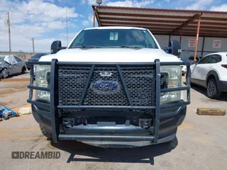 2017 Ford F-250 XLT with VIN 1FT7X2B62HEC15790, listed as a IAAI auction lot 42256808 with 142,297 mi miles and . Bid and sale history available at DreamBid. Image 12.