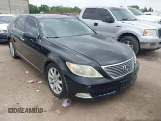 2008 Lexus LS 460 with VIN JTHBL46F485058094, listed as a IAAI auction lot 41940500 with 203,748 mi miles. Bid and sale history available at carsss.com. Image 1.