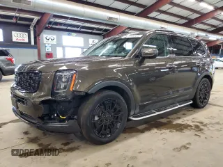2022 Kia Telluride EX z VIN 5XYP3DHCXNG260175, wystawiony jako Copart lot #61352405 z przebiegiem 63 025 mil mil oraz Czysty tytuł • Clean title. Historia ofert i sprzedaży dostępna na DreamBid. Obrazek 1.