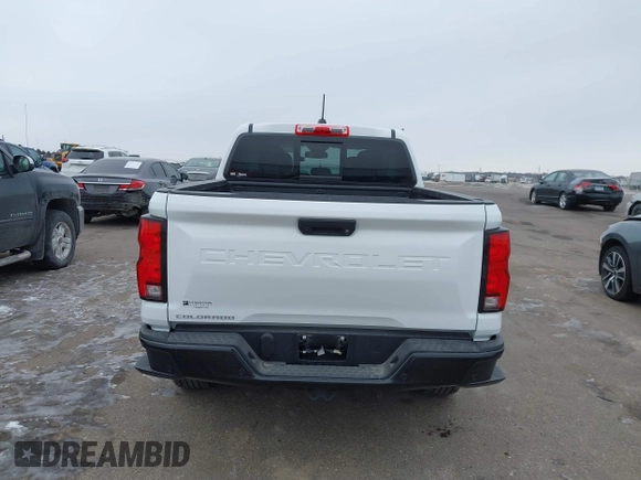 2024 Chevrolet Colorado 4WD Z71 with VIN 1GCPTDEK1R1113664, listed as a IAAI auction lot 41380070 with 6,922 mi miles. Bid and sale history available at carsss.com. Image 16.