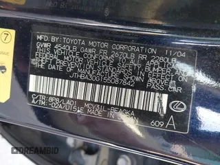 2005 Lexus ES 350 z VIN JTHBA30G155087842, wystawiony jako IAAI lot #42304923 z przebiegiem 300 136 mil mil oraz . Historia ofert i sprzedaży dostępna na DreamBid. Obrazek 9.
