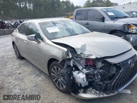 2022 Lexus ES 300h with VIN 58ADA1C13NU013371, listed as a IAAI auction lot 41937839 with 22,503 mi miles and . Bid and sale history available at DreamBid. Image 1.
