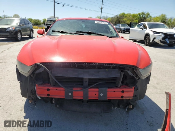 2015 Ford Mustang EcoBoost z VIN 1FA6P8TH8F5417793, wystawiony jako Copart lot #53555705 z przebiegiem 165 762 mil mil oraz Tytuł czysty. Historia ofert i sprzedaży dostępna na DreamBid. Obrazek 5.