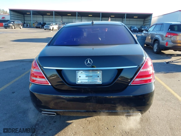 2012 Mercedes-Benz S-Class S 550 with VIN WDDNG7DB9CA461272, listed as a IAAI auction lot 41376537 with 77,138 mi miles. Bid and sale history available at carsss.com. Image 16.