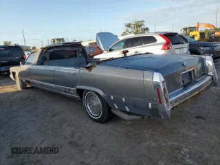 1990 Cadillac Brougham z VIN 1G6DW5472LR711206, wystawiony jako Copart lot #75627814 z przebiegiem Nie podano mil oraz Nie do naprawy. Historia ofert i sprzedaży dostępna na DreamBid. Obrazek 2.