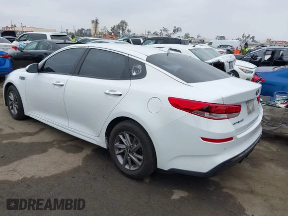 2019 Kia Optima LX with VIN 5XXGT4L36KG371801, listed as a IAAI auction lot 41885607 with 150,043 mi miles. Bid and sale history available at carsss.com. Image 3.
