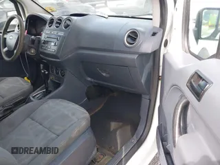 2013 Ford Transit Connect XLT с VIN NM0LS7DN9DT145612, выставлен на аукционе IAAI как лот 42186426 с пробегом 143 239 миль миль и . История ставок и продаж доступна на DreamBid. Изображение 5.