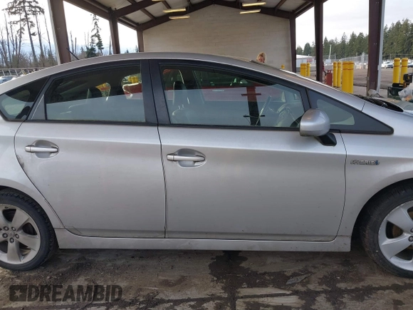 2013 Toyota Prius One with VIN JTDKN3DU0D5652649, listed as a IAAI auction lot 41631923 with 154,323 mi miles and . Bid and sale history available at DreamBid. Image 13.