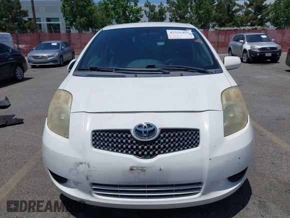 2008 Toyota Yaris with VIN JTDJT923X85140725, listed as a IAAI auction lot 42555401 with 226,449 mi miles and . Bid and sale history available at DreamBid. Image 6.
