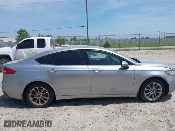 2020 Ford Fusion SE z VIN 3FA6P0HD6LR144501, wystawiony jako IAAI lot #42715066 z przebiegiem 204 983 mil mil oraz . Historia ofert i sprzedaży dostępna na DreamBid. Obrazek 13.