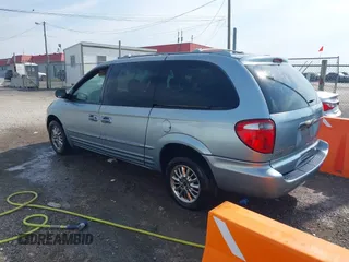 2003 Chrysler Town & Country Limited with VIN 2C8GP64L23R202901, listed as a IAAI auction lot 42078656 with 255,974 mi miles. Bid and sale history available at carsss.com. Image 3.