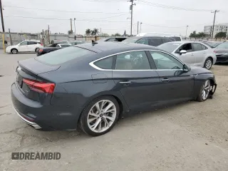 2022 Audi A5 Sportback Premium z VIN WAUABCF59NA009989, wystawiony jako Copart lot #60935555 z przebiegiem 22 674 mil mil oraz Szkoda całkowita • Salvage title. Historia ofert i sprzedaży dostępna na DreamBid. Obrazek 3.