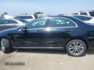2017 Mercedes-Benz C 300 with VIN 55SWF4KB1HU182026, listed as a IAAI auction lot 42484299 with 78,239 mi miles and . Bid and sale history available at DreamBid. Image 14.