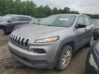 2015 Jeep Cherokee Sport z VIN 1C4PJMABXFW558673, wystawiony jako Copart lot #57390065 z przebiegiem 211 015 mil mil oraz Czysty tytuł • Clean title. Historia ofert i sprzedaży dostępna na DreamBid. Obrazek 1.
