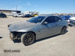 2009 BMW 3 Series 335i z VIN WBAWB73599P046870, wystawiony jako Copart lot #49443105 z przebiegiem 139 388 mil mil oraz Szkoda całkowita • Salvage title. Historia ofert i sprzedaży dostępna na DreamBid. Obrazek 1.