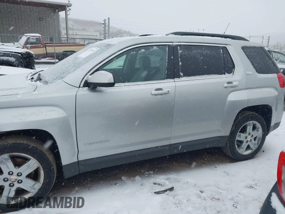 2012 GMC Terrain SLT-1 with VIN 2GKFLVE54C6157209, listed as a IAAI auction lot 41601910 with 144,868 mi miles. Bid and sale history available at carsss.com. Image 14.
