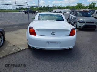 2005 Lexus SC with VIN JTHFN48Y750066841, listed as a IAAI auction lot 42146165 with 129,193 mi miles. Bid and sale history available at carsss.com. Image 16.