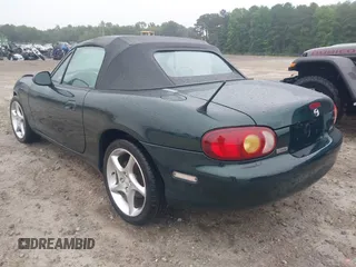 1999 Mazda MX-5 Miata with VIN JM1NB3539X0123231, listed as a IAAI auction lot 42314156 with 154,755 mi miles and . Bid and sale history available at DreamBid. Image 3.