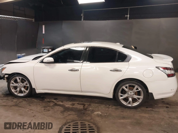 2012 Nissan Maxima S z VIN 1N4AA5AP3CC852183, wystawiony jako IAAI lot #42263656 z przebiegiem 159 370 mil mil oraz . Historia ofert i sprzedaży dostępna na DreamBid. Obrazek 15.