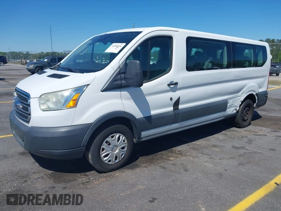 2015 Ford Transit XL z VIN 1FBZX2ZM5FKA37860, wystawiony jako IAAI lot #42059536 z przebiegiem 146 928 mil mil oraz . Historia ofert i sprzedaży dostępna na DreamBid. Obrazek 21.