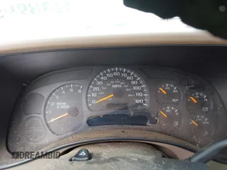 2005 Chevrolet Suburban LT with VIN 3GNEC16Z95G223768, listed as a IAAI auction lot 42389953 with Not provided miles and . Bid and sale history available at DreamBid. Image 7.