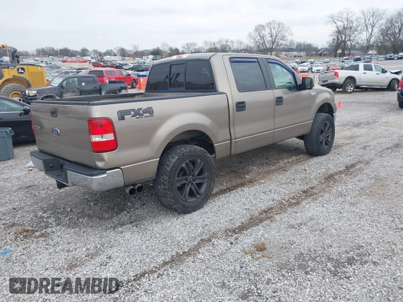 2004 Ford F-150 XLT with VIN 1FTRW14W14KB84997, listed as a IAAI auction lot 41551031 with 274,894 mi miles. Bid and sale history available at carsss.com. Image 4.