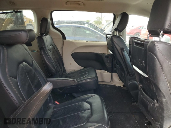 2017 Chrysler Pacifica Touring L Plus с VIN 2C4RC1EG4HR665687, выставлен на аукционе Copart как лот 53917575 с пробегом 133 184 миль миль и Списание • Salvage title. История ставок и продаж доступна на DreamBid. Изображение 11.