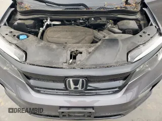 2021 Honda Pilot Special Edition with VIN 5FNYF5H25MB047648, listed as a Copart auction lot 49477835 with 31,900 mi miles and Salvage Title. Bid and sale history available at DreamBid. Image 12.