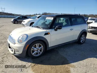 2013 MINI Clubman z VIN WMWZF3C57DT490520, wystawiony jako Copart lot #45781245 z przebiegiem 110 017 mil mil oraz Szkoda całkowita • Salvage title. Historia ofert i sprzedaży dostępna na DreamBid. Obrazek 1.