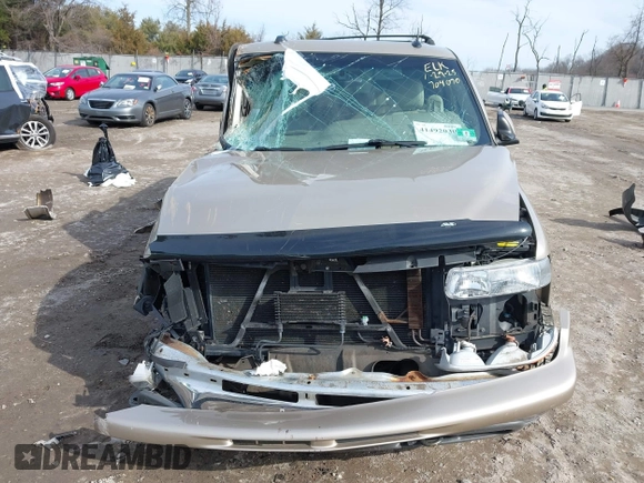2005 Chevrolet Suburban LT with VIN 3GNFK16Z95G159688, listed as a IAAI auction lot 41492030 with 233,009 mi miles and . Bid and sale history available at DreamBid. Image 10.