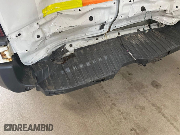 2015 Ford Transit Cargo with VIN 1FTNE1YM3FKA97437, listed as a IAAI auction lot 42786905 with 258,546 mi miles and . Bid and sale history available at DreamBid. Image 31.