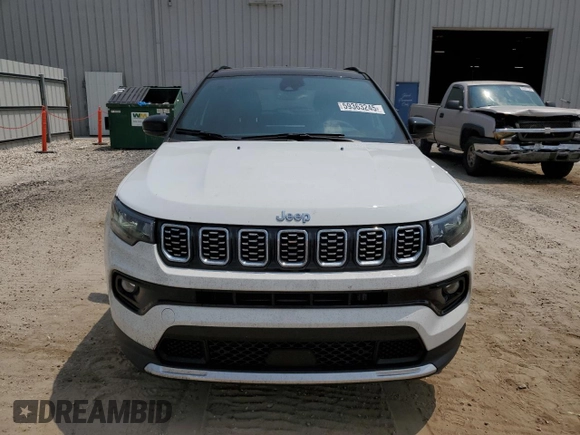 2024 Jeep Compass Limited z VIN 3C4NJDCN0RT122990, wystawiony jako Copart lot #59363245 z przebiegiem 3 231 mil mil oraz Szkoda całkowita • Salvage title. Historia ofert i sprzedaży dostępna na DreamBid. Obrazek 5.