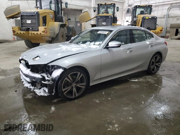 2020 BMW 3 Series 330i xDrive with VIN WBA5R7C00LFH77098, listed as a Copart auction lot 44595615 with 84,446 mi miles and Salvage Title. Bid and sale history available at DreamBid. Image 1.