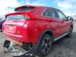 2019 Mitsubishi Eclipse Cross SE z VIN JA4AT5AA2KZ001126, wystawiony jako IAAI lot #41769653 z przebiegiem 65 699 mil mil oraz . Historia ofert i sprzedaży dostępna na DreamBid. Obrazek 4.