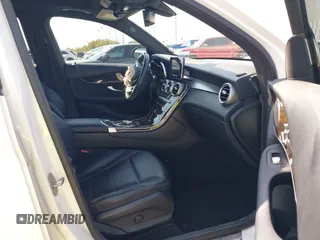 2018 Mercedes-Benz GLC with VIN WDC0G4JBXJV032990, listed as a IAAI auction lot 41858892 with 101,678 mi miles. Bid and sale history available at carsss.com. Image 5.