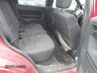 2010 Ford Escape XLT с VIN 1FMCU0D78AKA94865, выставлен на аукционе IAAI как лот 42289593 с пробегом 189 889 миль миль и . История ставок и продаж доступна на DreamBid. Изображение 8.